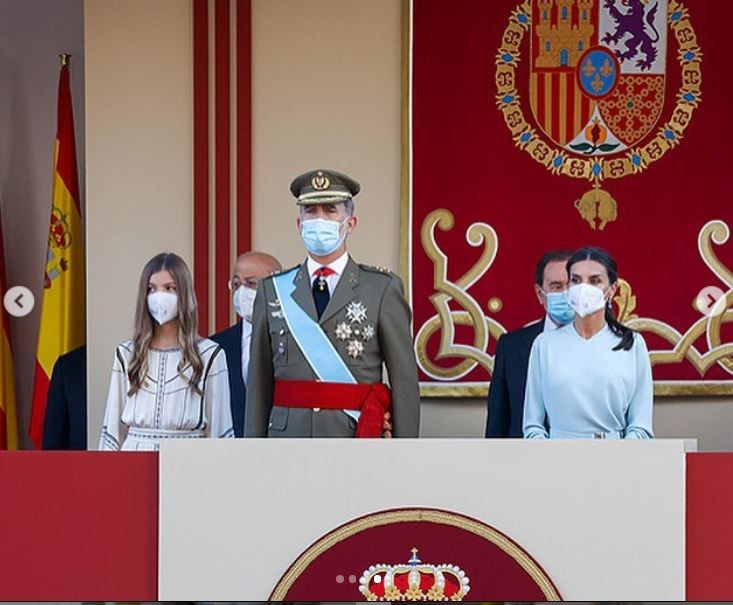Една принцеса на 14! И София Испанска влиза в управлението на държавата (Снимки)