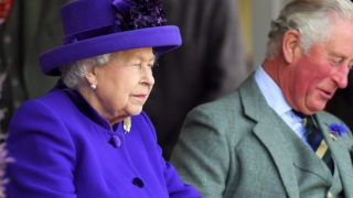 Как Елизабет II докара Чарлз до сълзи? (Всичко за кралската драма)