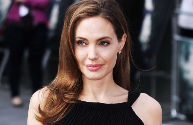 Горещата новина за Анджелина Джоли се оказа истина