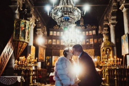 Хора на Слави Трифонов вдигнаха тежка сватба (ФОТО)