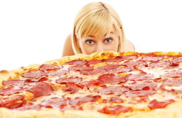 Шоуто е пълно: Ето как зодиите си поръчват пица