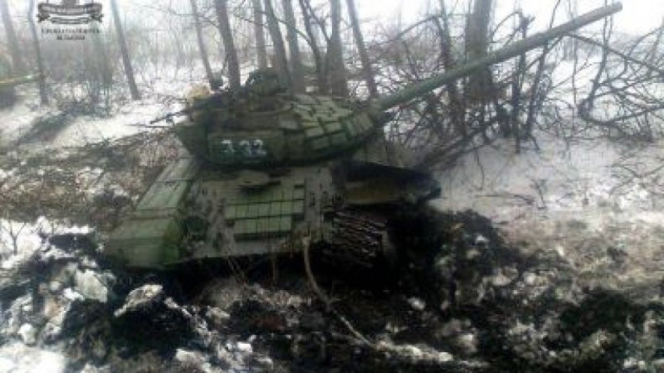 Чудовищно: Над 100 военни са убити от сутринта в Украйна! (още подробности)