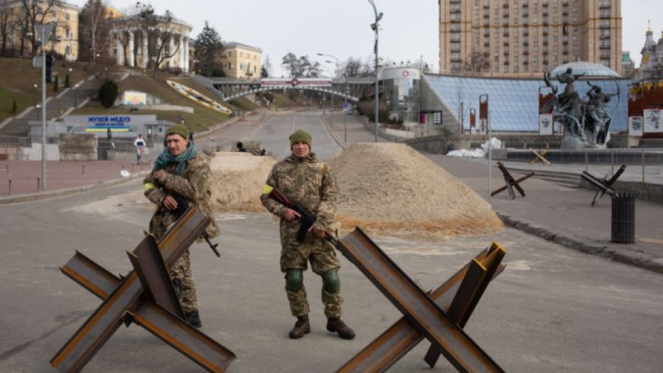 САЩ хвърли бомбата с разкритие: Ето кога ще падне Киев! (още подробности)