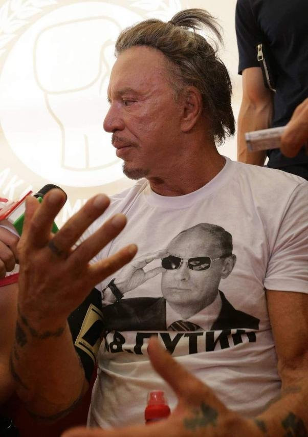Мики Рурк скандализира Англия: Уважавам Путин и ми дреме какво мислите за мен! (СНИМКИ)