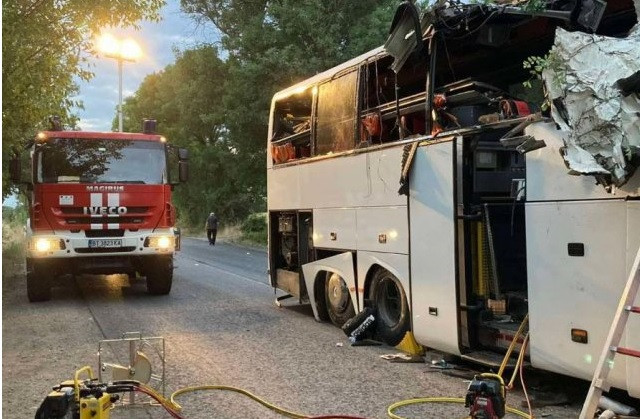 Прокуратурата взе ключово решение за кървавото меле с автобус край Велико Търново