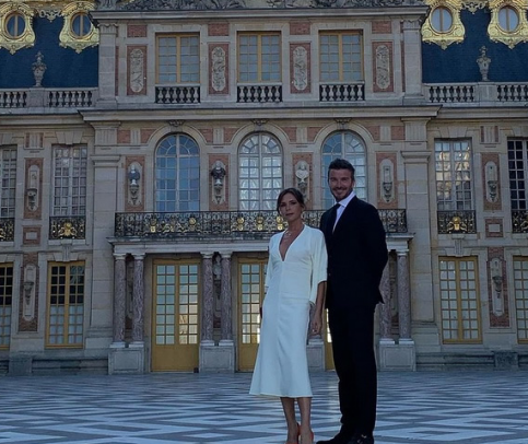Виктория и Дейвид Бекъм празнуват 20 г брак във Версай (Поляха го с шампанско и трюфели) - Снимка 2