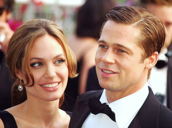 Анджелина Джоли не иска развод с Брад Пит сн. Уикипедия 