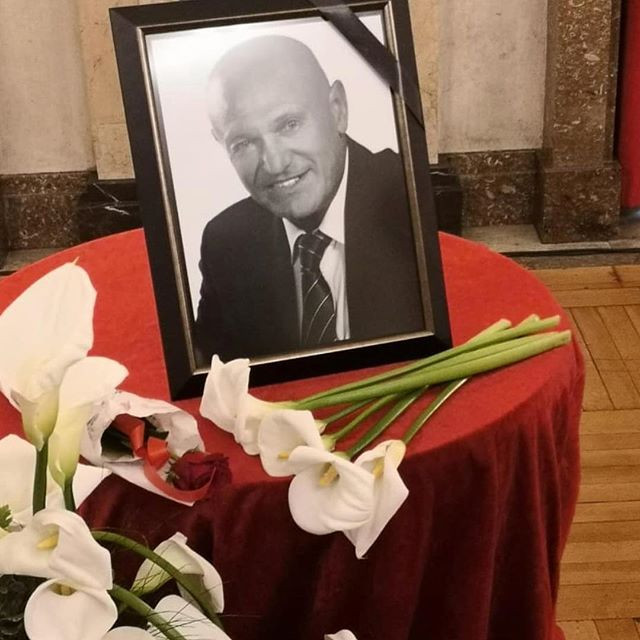 Цеца Величкович помогнала на Гордана да не се срине след погребението на Шабан сн. Инстаграм