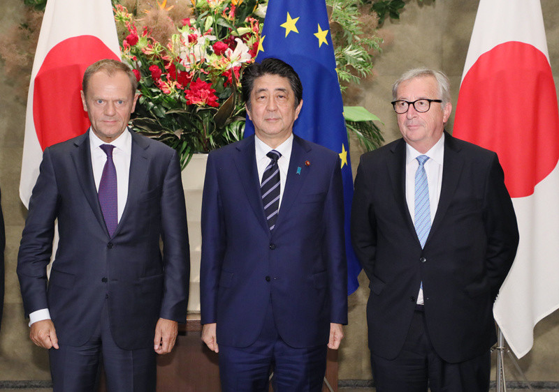 Япония и ЕС сриват деспотизма на Тръмп сн. Wikimedia