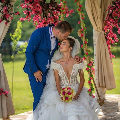 Племенникът на Богдана Карадочева се ожени (Вижте елегантната му сватба)