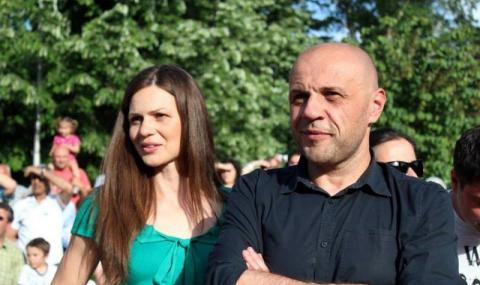Заплашват половинката на Томислав Дончев