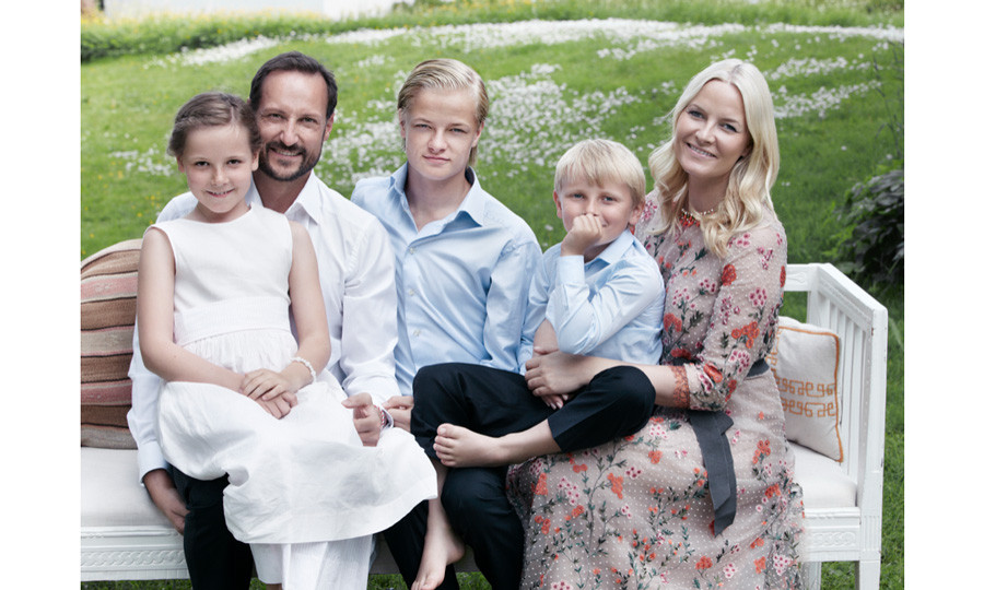 Норвежкият принц и семейството му