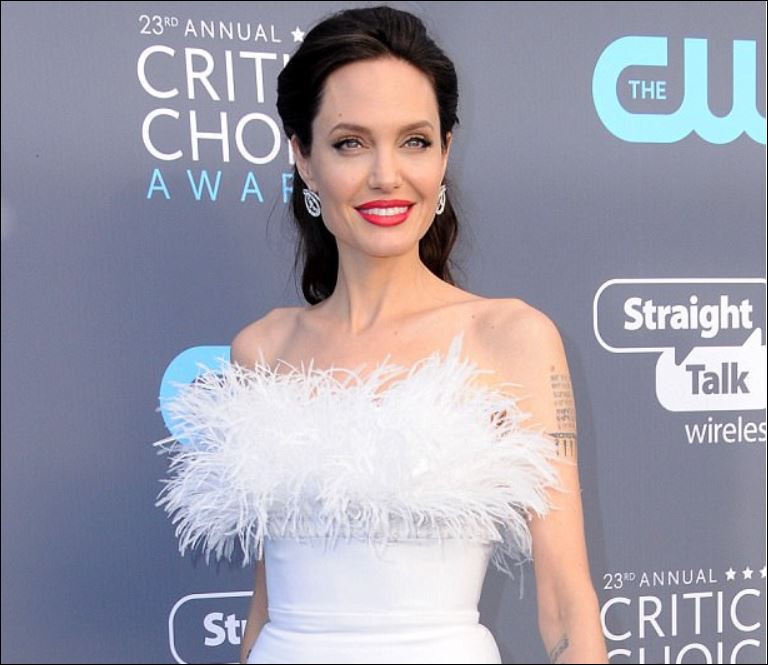 Анджелина Джоли се точи за Оскар 