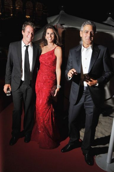 Джордж Клуни пръска милиони по приятели (Вижте с какви подаръци зарадва най-близките си)