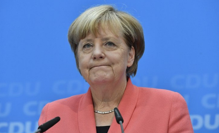 Ангела Меркел рухна, криза в съюза на християндемократите