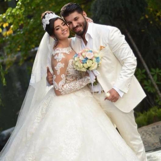 Сватбата на Фики Стораро с топ звезди от Турция
