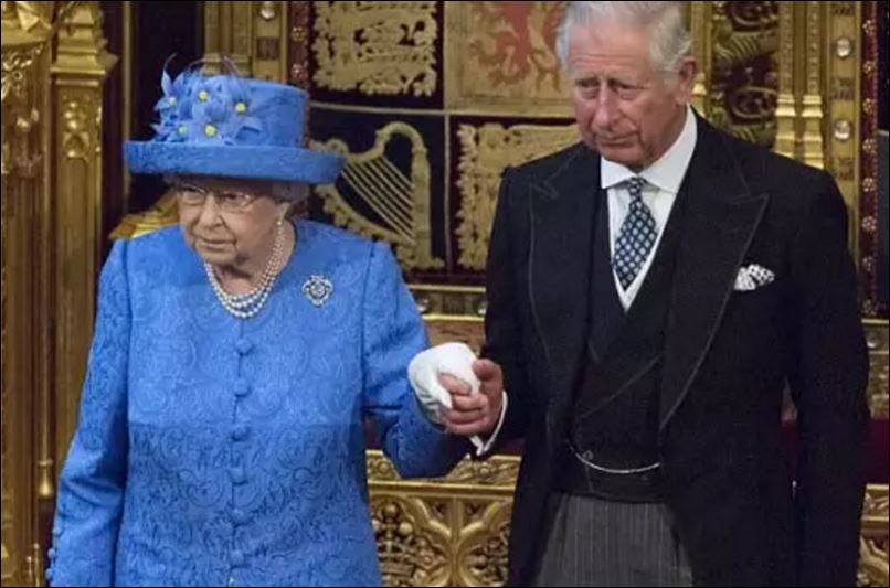 Кралица Елизабет готова да абдикира