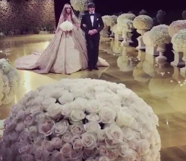 Руски богаташи ожениха децата си в невиждан разкош (Снимки от сватбата)