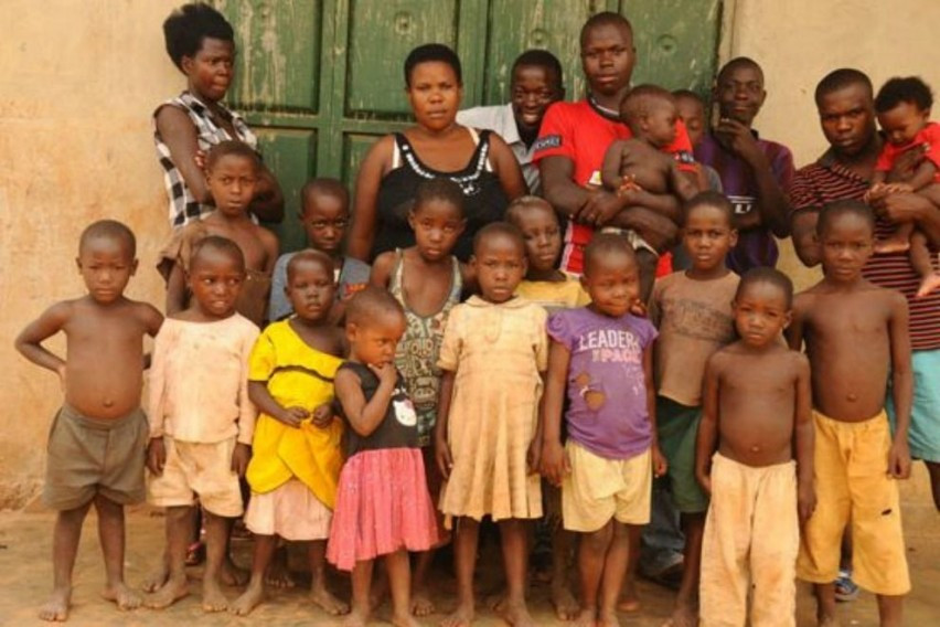 Рекорд! 39-годишна жена от Уганда има 44 деца