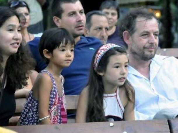 Михаил Билалов със семейството си
