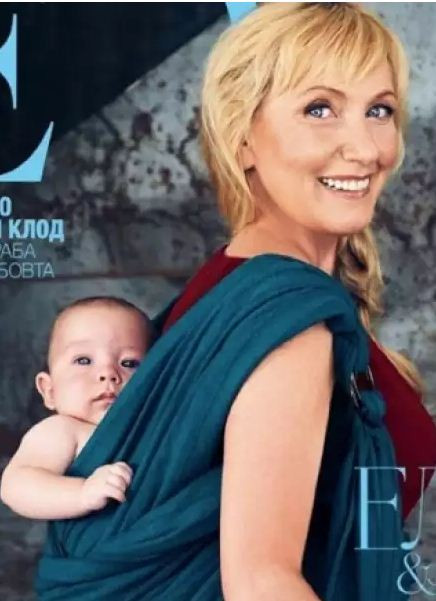 Елена Йочева и бебето
