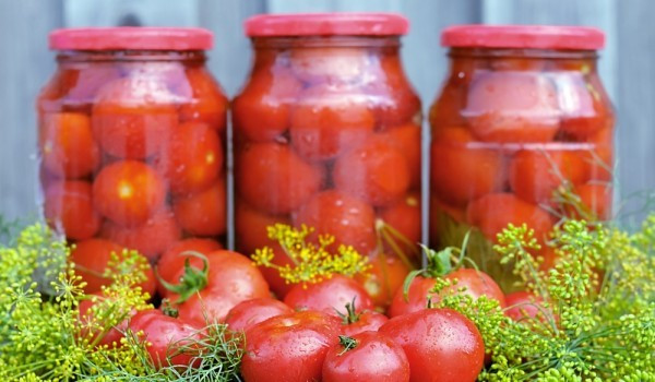 Консервираните домати са по-полезни
