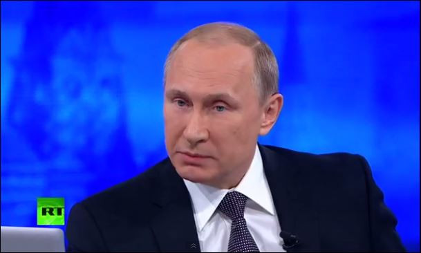 Владимир Путин отговаря над четири часа за кризата в Украйна