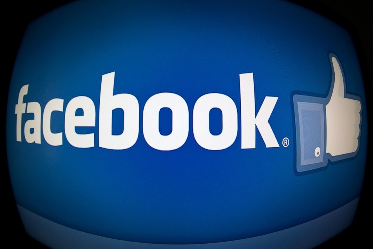 Фейсбук следи потребителите в мрежата