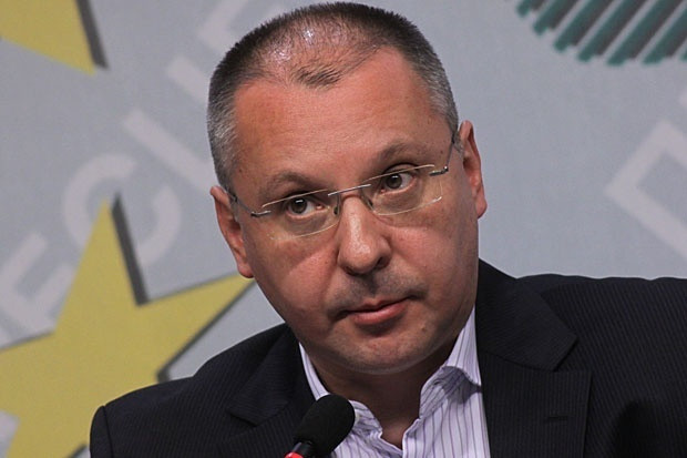 ЕП ще поиска да бъде свален имунитетът на Сергей Станишев