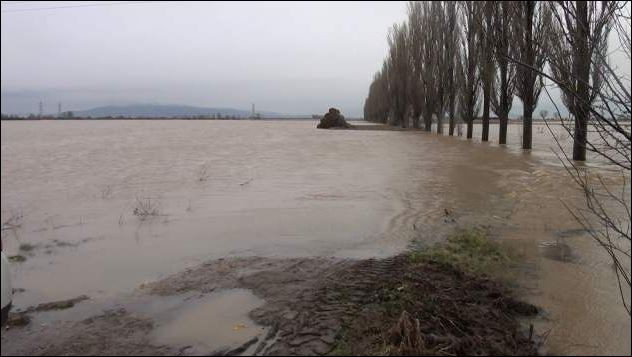 Пролет 2015 настъпва с нови наводнения