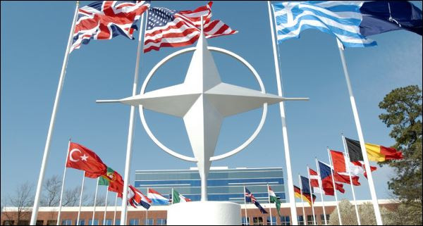 НАТО отказа да въоръжи Украйна, Киев си поиска оръжие от САЩ