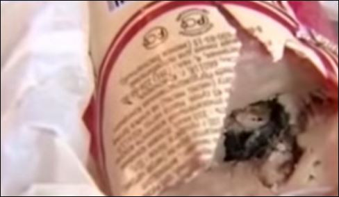 Руснак откри мишка в салама си, видеото отказа десетки от колбасите
