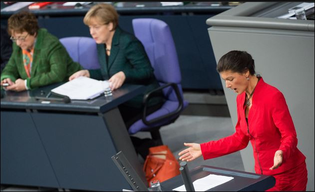 Скандал в немския Бундестаг, Ангела Меркел отнесе жестоки крики