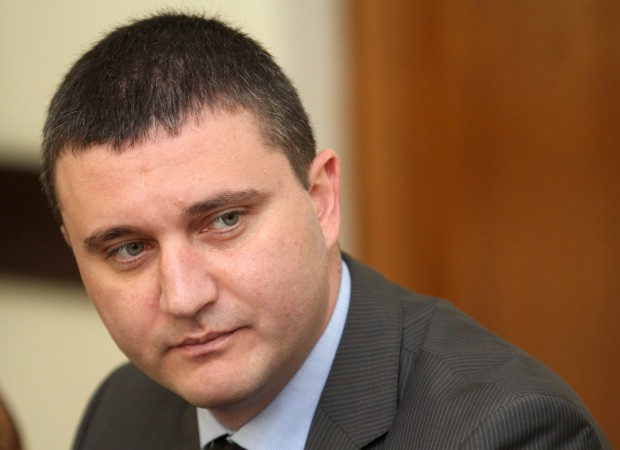 Владислав Горанов е категоричен, че минималната заплата няма да бъде увеличена догодина