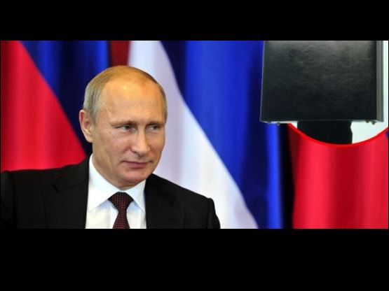 Какво се крие в черното кожено куфарче на Владимир Путин?