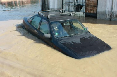 Властите още нямат яснота за потопа в Мизия