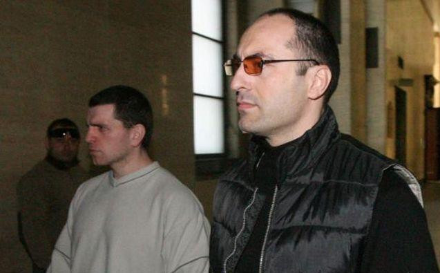 Владимир Пелов (с очилата) ще обжалва присъдата 