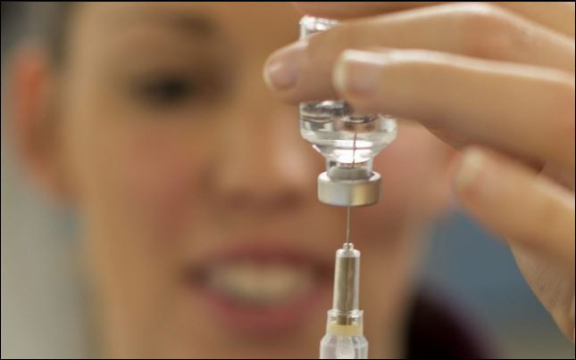 Ново изследване твърди, че детските ваксини не застрашават здравето на бебетата
