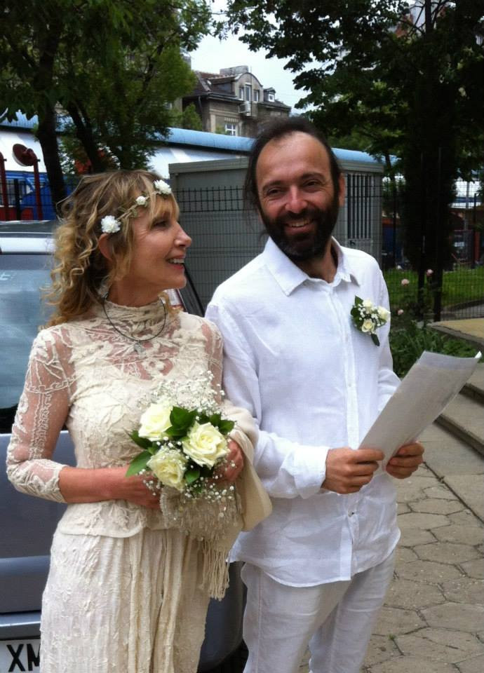 Ирен Кривошиева се венча в тесен приятелски кръг