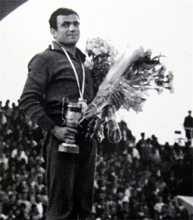 Янчо Патриков като европейски шампион през 1969 година