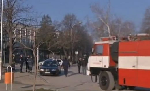 В Лясковец пристигнаха бронирани полицейски автомобили