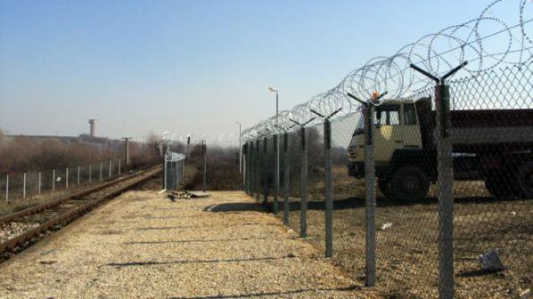 Оградата на българо-турската граница ще вземе главите на служители от МО и МВР