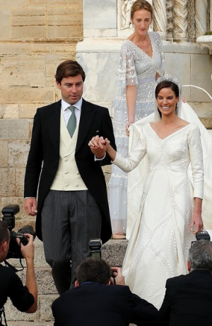 Принцеса Мари-Астрид  от Лихтенщайн се омъжи в рокля с 10-метров шлейф (Снимки от кралската сватба) - Снимка 3