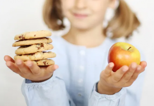 Здравословно! Как да научим детето да се храни правилно (Вижте малки хитринки)