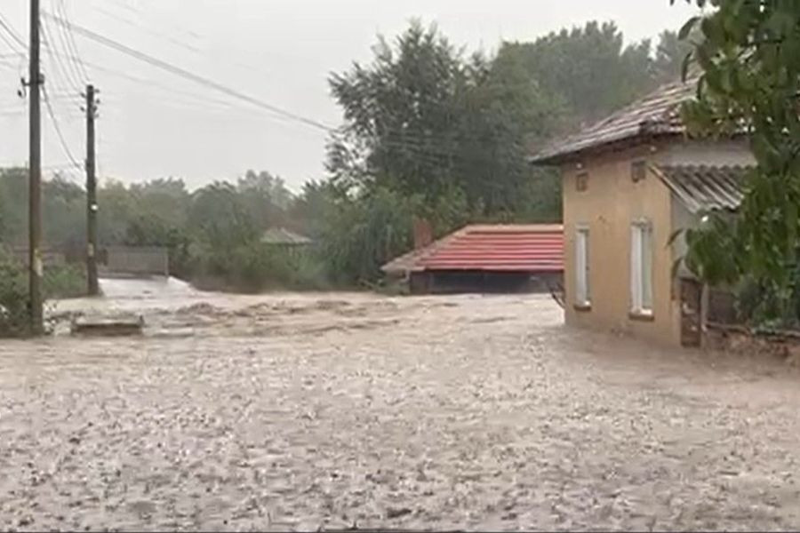 Ужас! Поройният дъжд в Карловско взе първата си жертва