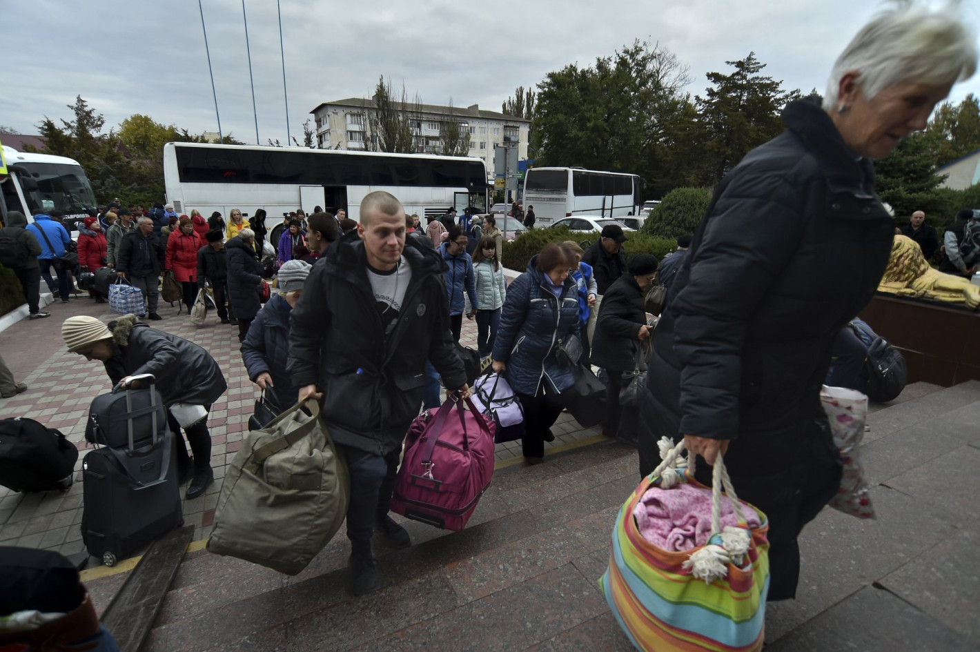 Eвакуация започна в Херсон, Зеленски с изненадващи критики към Кличко (видео)