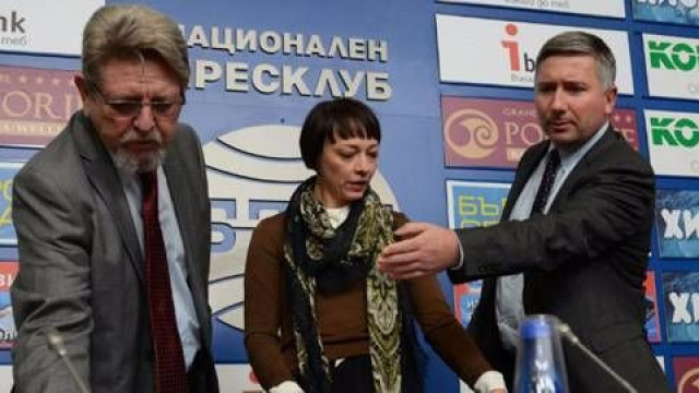 Политикът Георги Атанасов с партийния лидер Христо Иванов
Проверка в Софийския