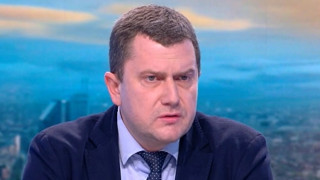 Кметът на Перник се маха от БСП заради олигарха Людмил Стойков
