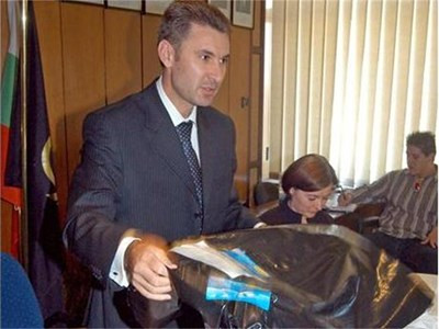 Министърка от кабинета на Кирил Петков била секретарка на Велико Желев