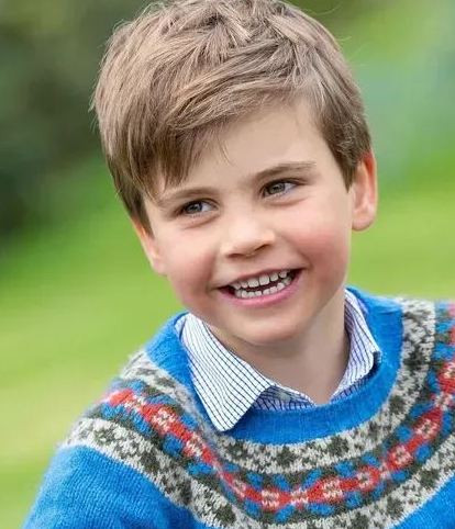 5-годишният Луи Уелски празнува рожден ден днес (Вижте какъв сладур стана малкият принц – Снимки)